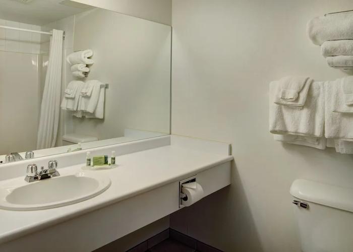 Lakeview Inns & Suites Fort Saskatchewan