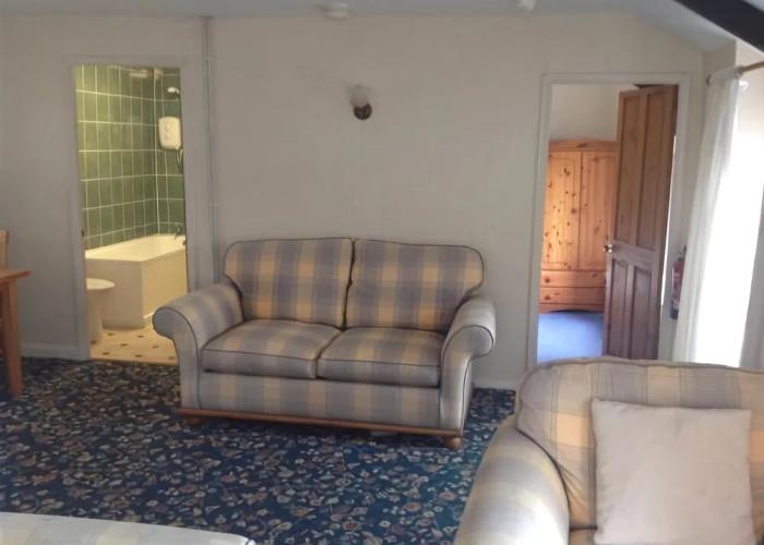 Safe Harbour Inn