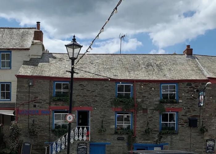 The Lugger Inn