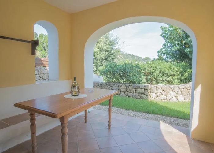 Beautiful Il Giardino Degli Oleandri 1 Bedroom Sleep 4, Plus Extra Child