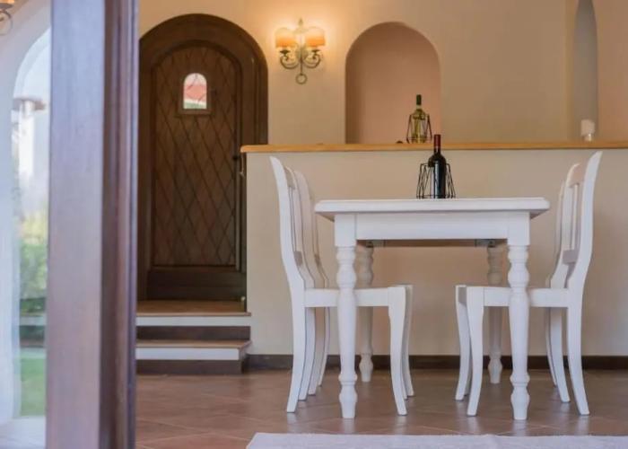 Beautiful Il Giardino Degli Oleandri 1 Bedroom Sleep 4, Plus Extra Child