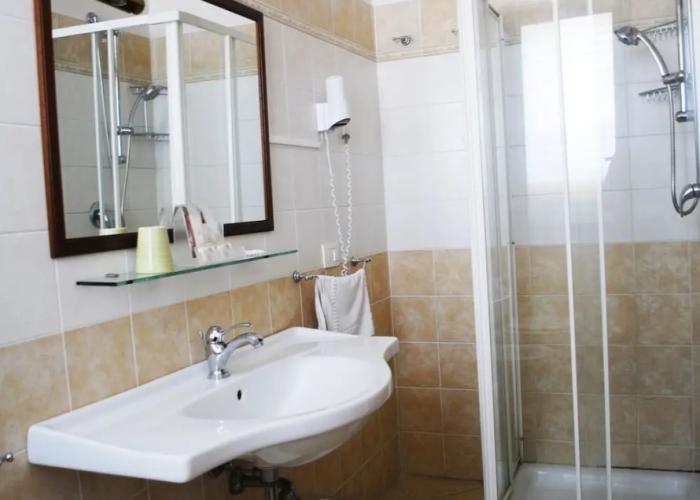 Greta Rooms Hotel