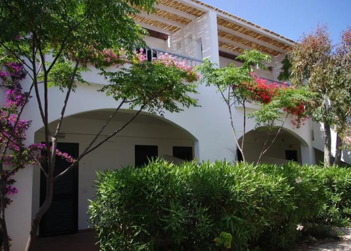 Baia degli Aranci Village