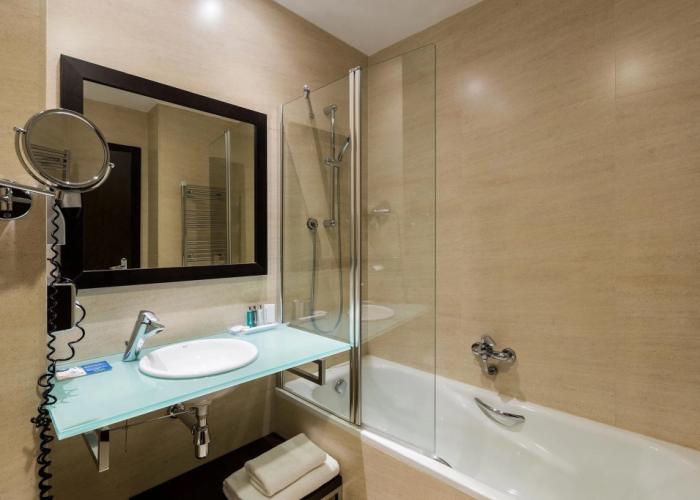LCB Hotel Fuenlabrada NEW
