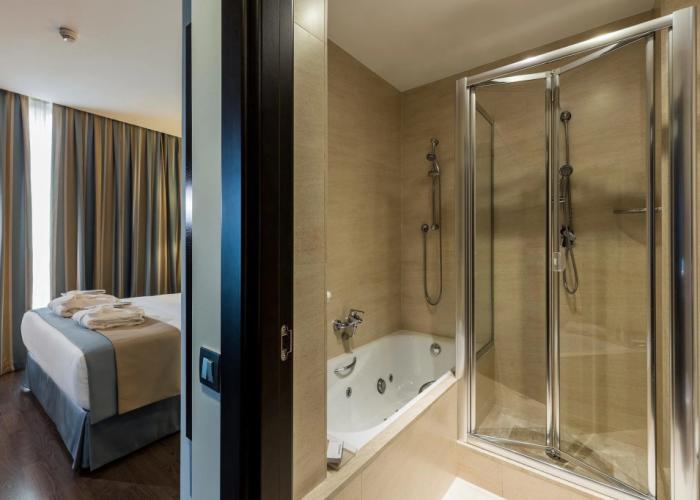 LCB Hotel Fuenlabrada NEW