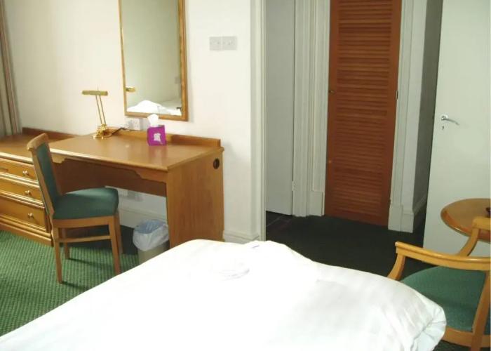 The Golf Hotel