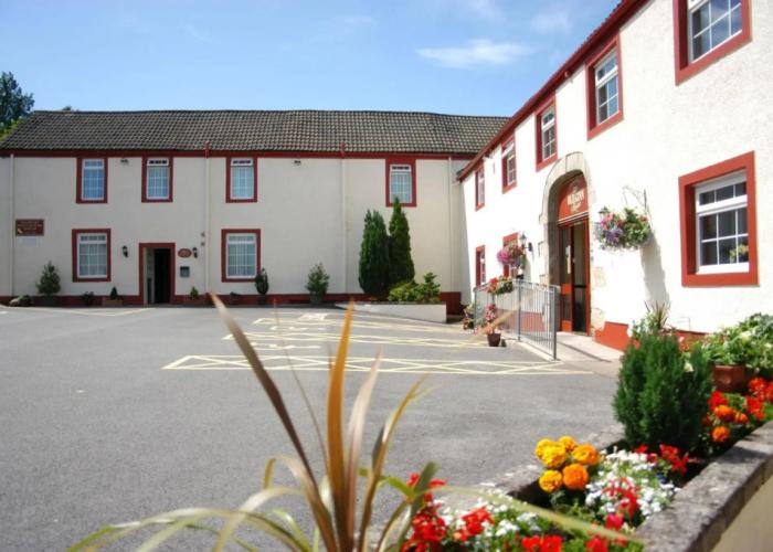 The Old Ginn House Inn