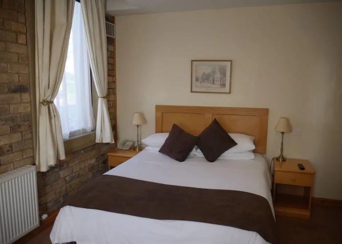 The Sleepwell Inn
