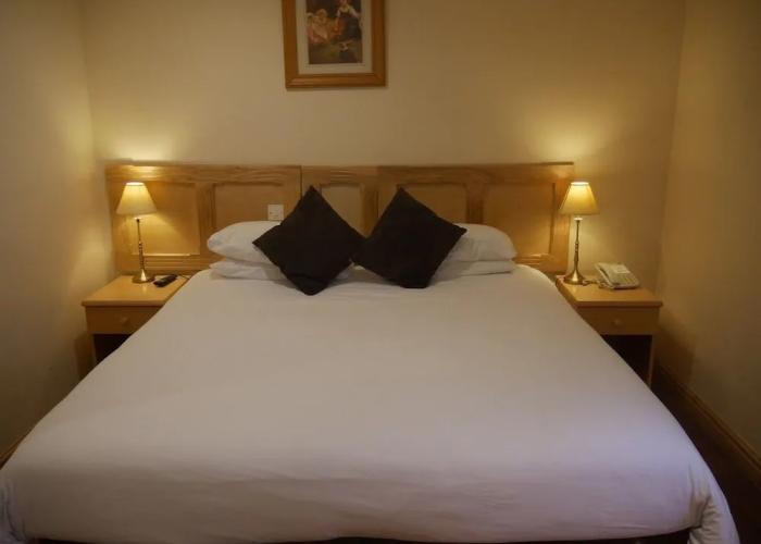 The Sleepwell Inn