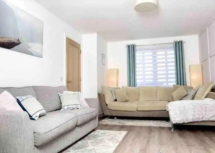 Lovely 2-bed House in St Andrews, Scotland