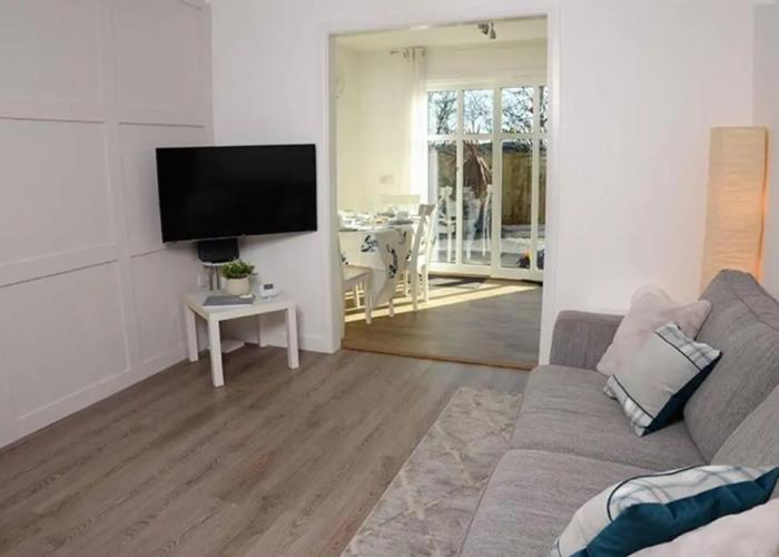 Lovely 2-bed House in St Andrews, Scotland