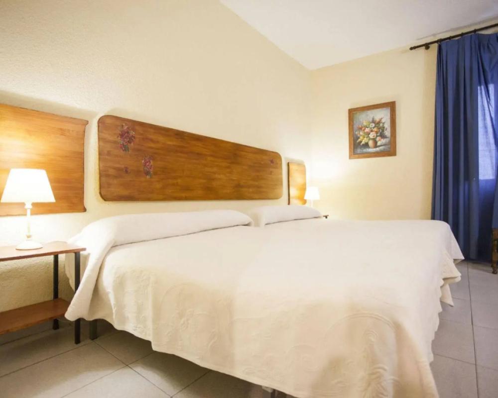 фото Hostal Castilla