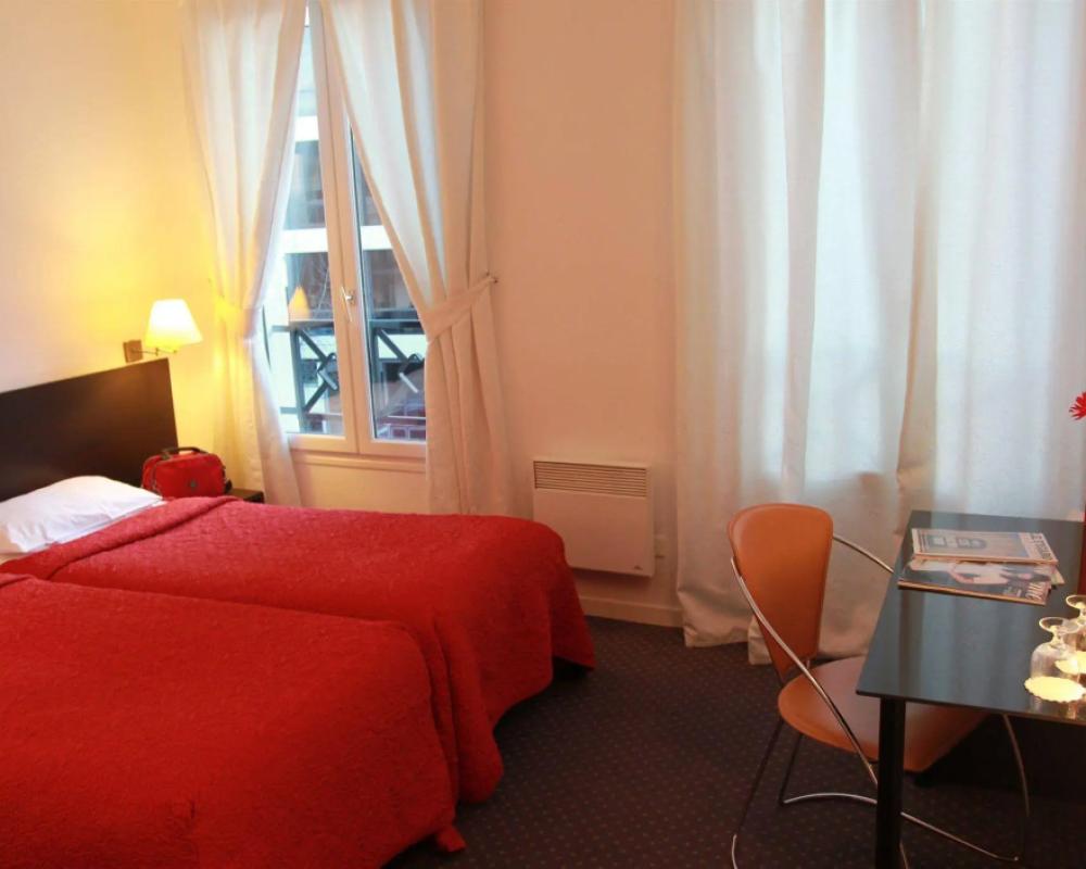 фото Paris Saint-Cloud Hôtel