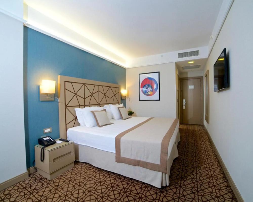 фото Hotel Quorum