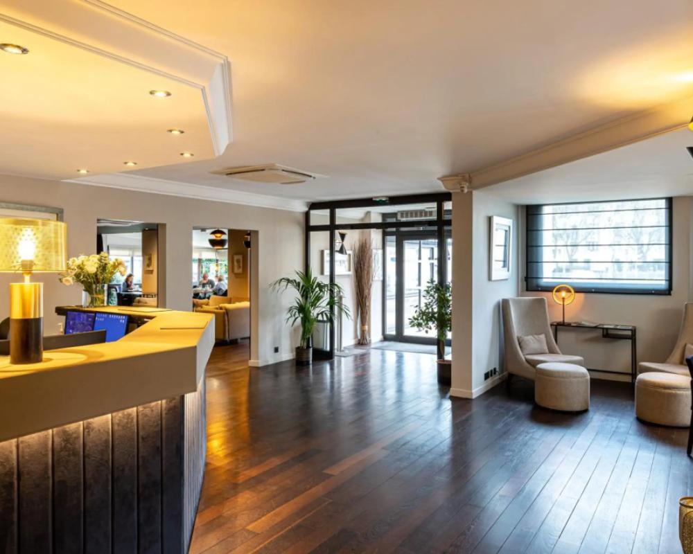 фото Hotel Quorum