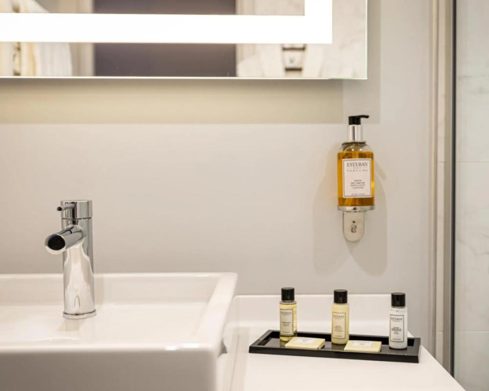 фото Hotel Quorum