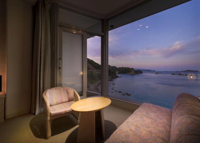 Nichinan Kaigan Nango Prince Hotel