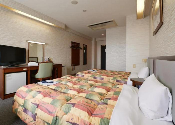Gamagori Hotel
