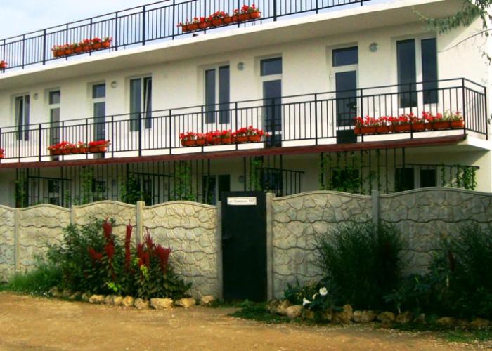 Solnechnaya Riv'era Guest House