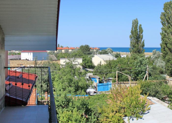 U Starogo Abrikosa