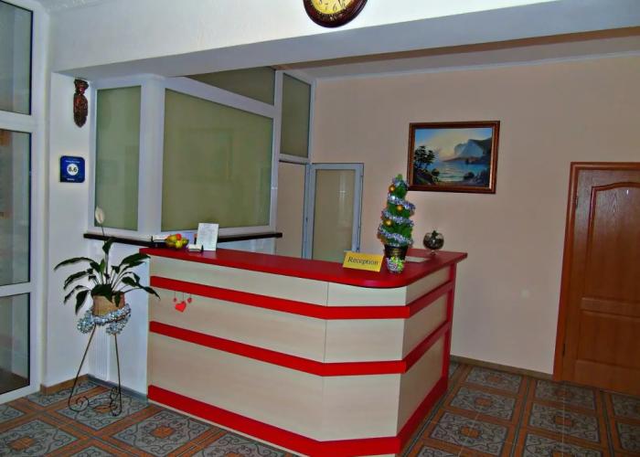 Omega-Briz Guest House