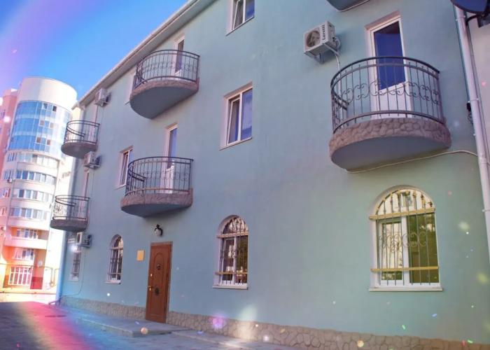 Omega-Briz Guest House