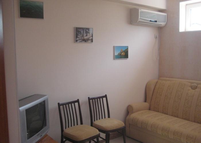 U Morya Guest House