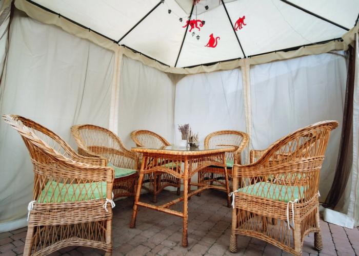 Shato Blan Guest House