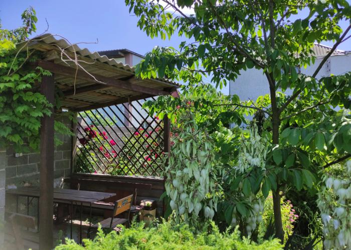 Fiolentovsky Guest House