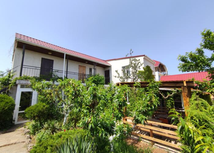 Fiolentovsky Guest House