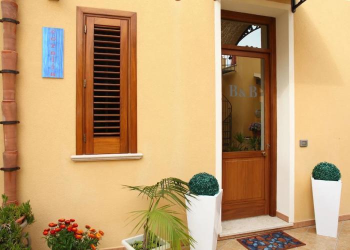 Coralia Bed and Breakfast