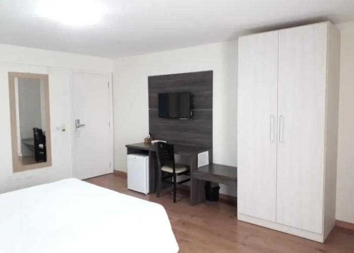 Athos Hotel