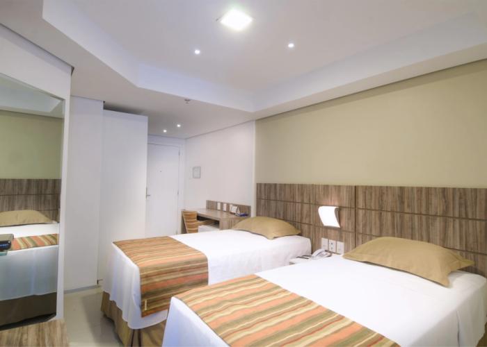 Profissionalle Hotel São Luís