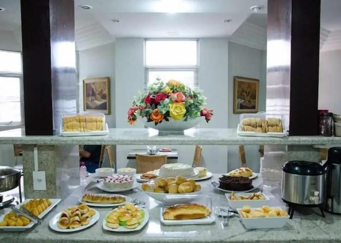 Serras Hotel