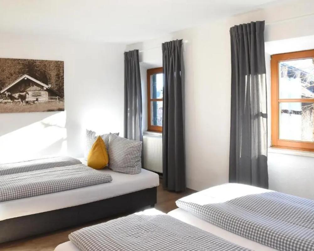 фото Alps Hostel