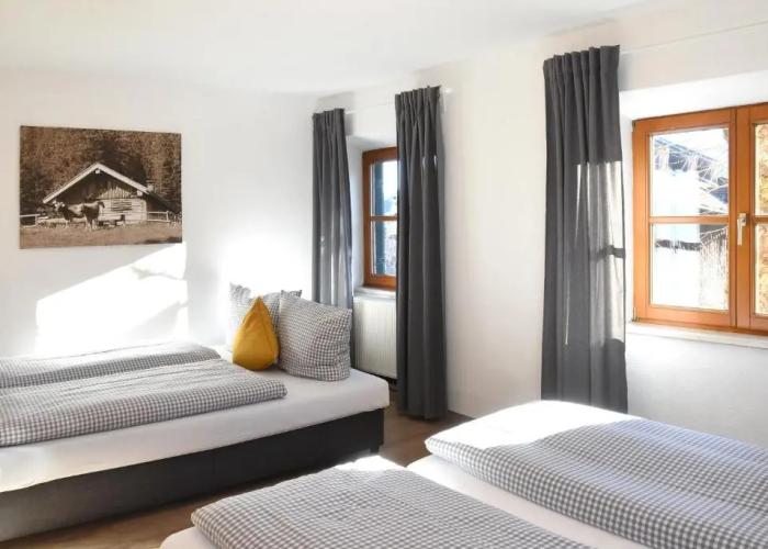 Alps Hostel