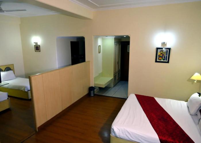 Hibis Hotel Devi Grand - Katra