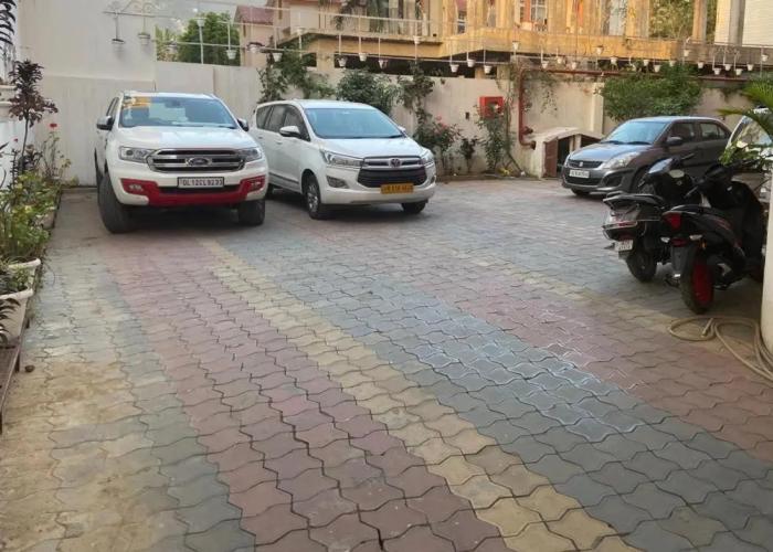Hotel Rama Trident