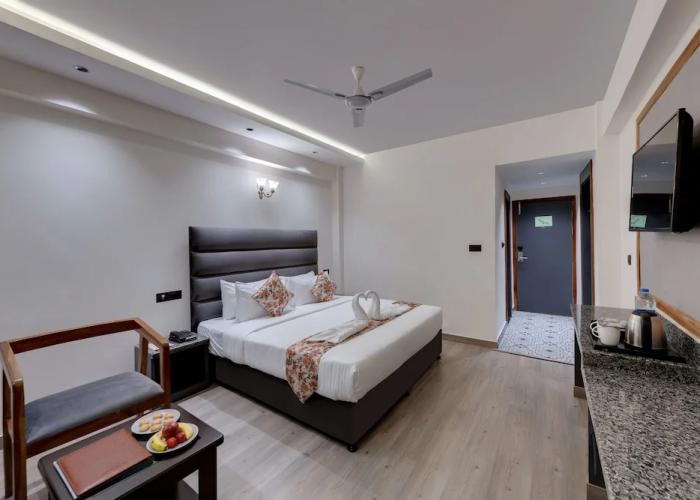 Click Sunburry Hotel Katra