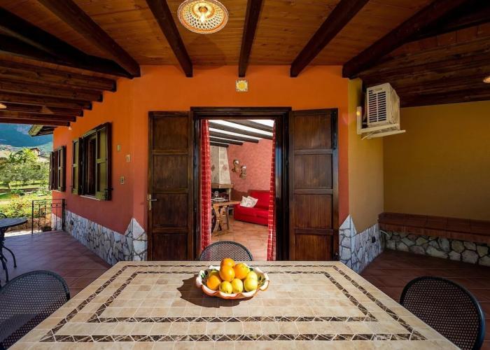Belvilla by OYO Beautiful Holiday Home Near Beach