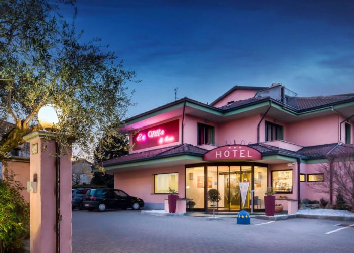 La Villa, Sure Hotel Collection by Best Western