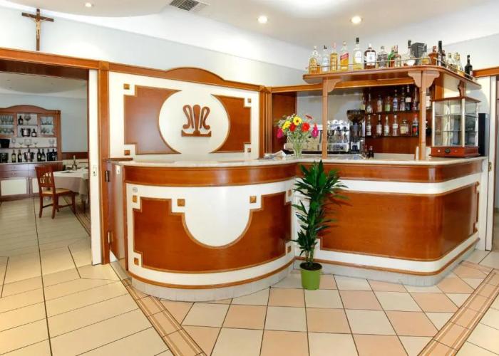 Hotel Sollievo