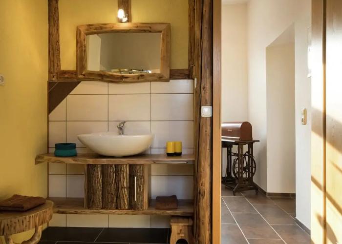 Spacious Apartment With Terrace Zur Forelle