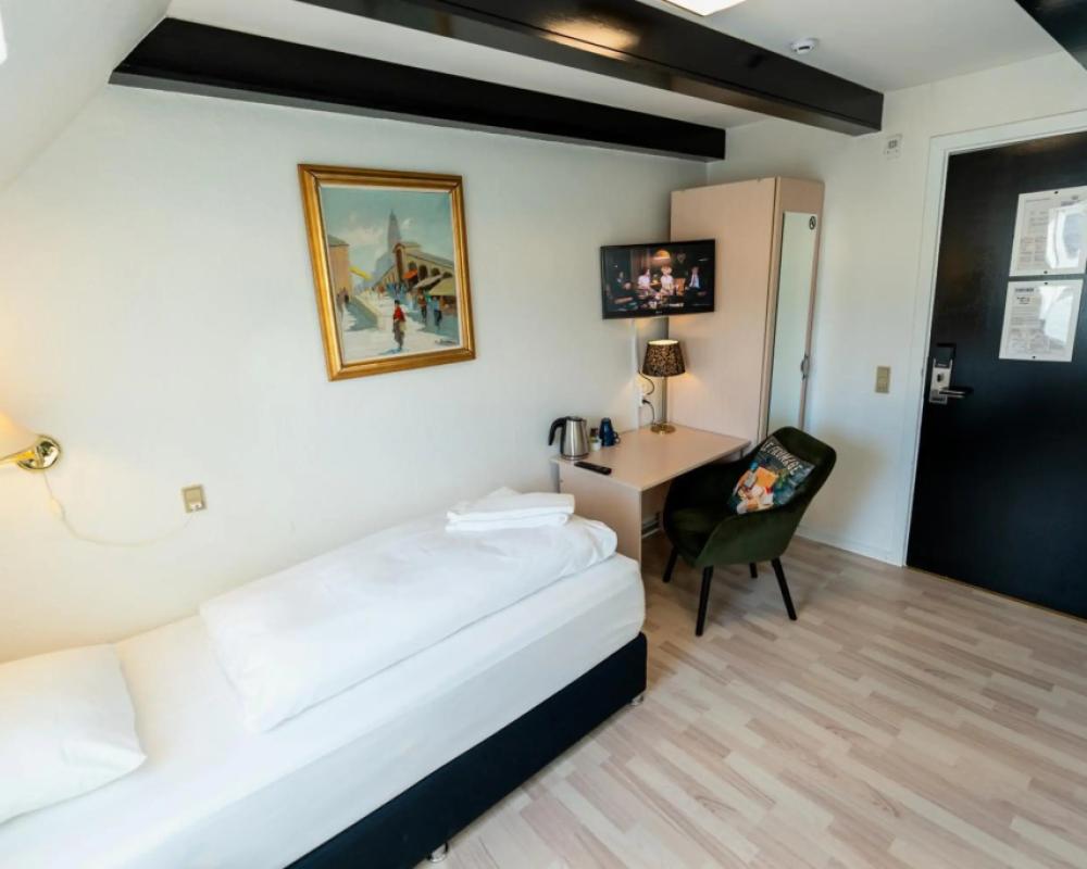 фото Prinsen Hotel