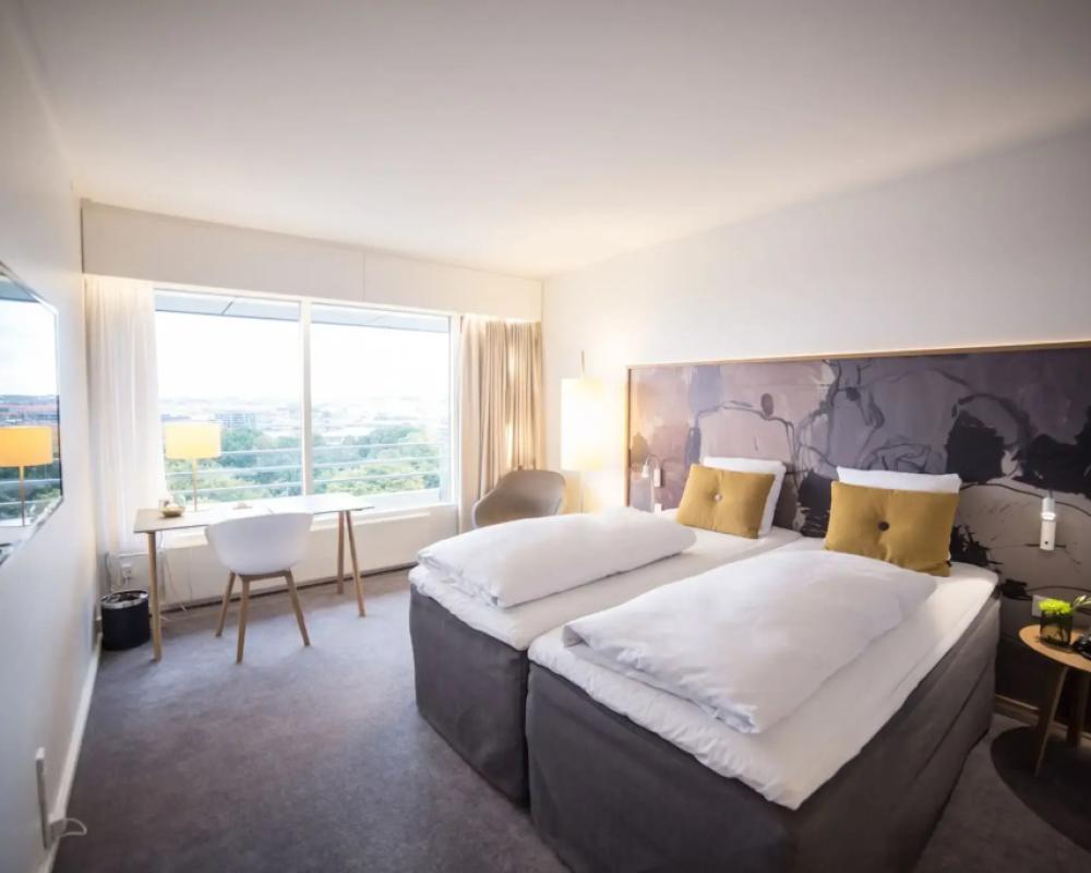 фото Comwell Hvide Hus Aalborg