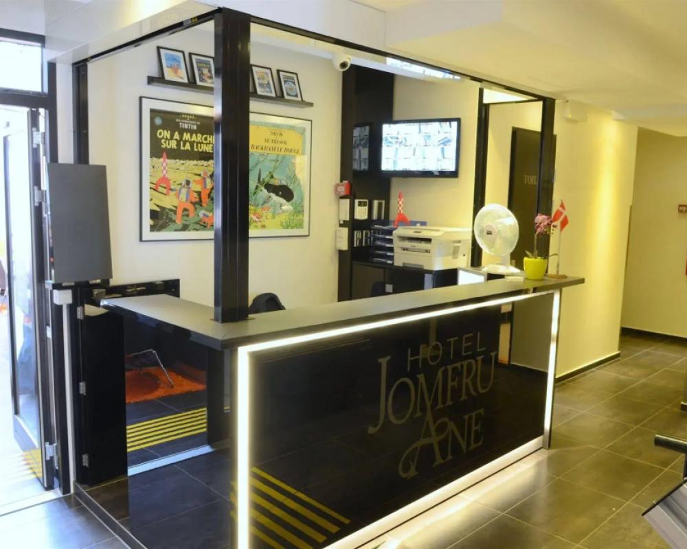 фото Hotel Jomfru Ane