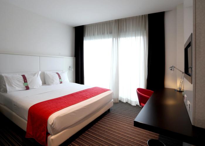 Holiday Inn Nola - Naples Vulcano Buono by IHG