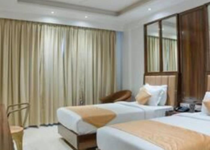 The Shiv Grand