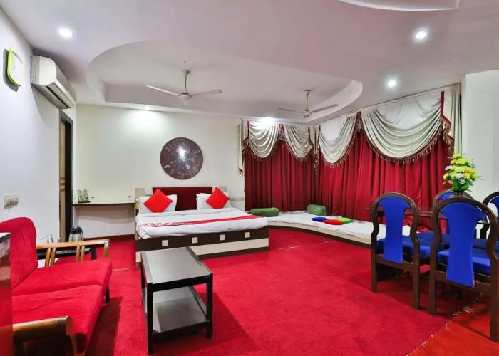 Hotel Gokul
