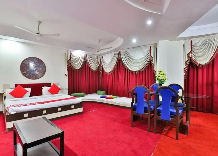 Hotel Gokul